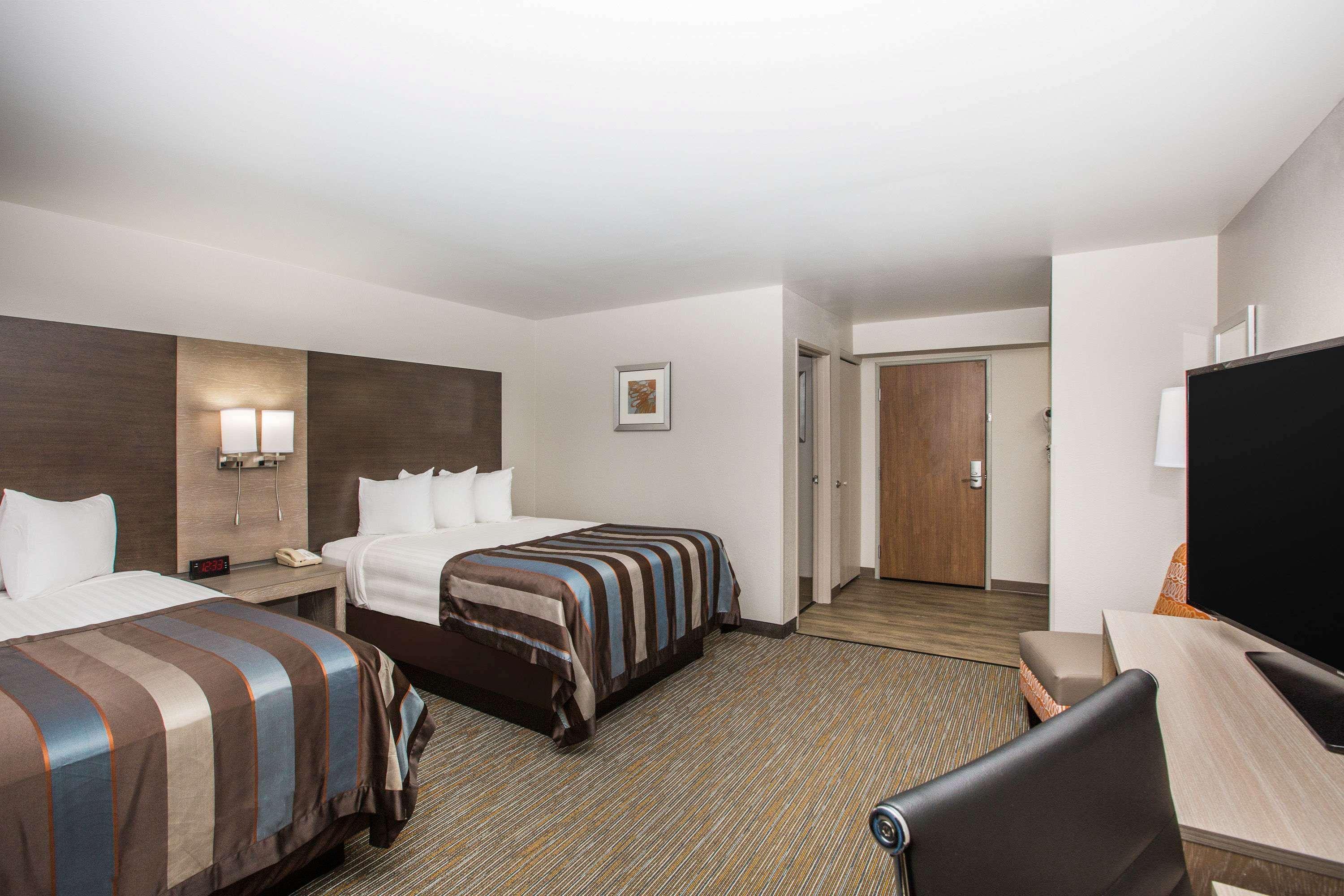 Wingate By Wyndham Louisville Airport Expo Center Екстер'єр фото