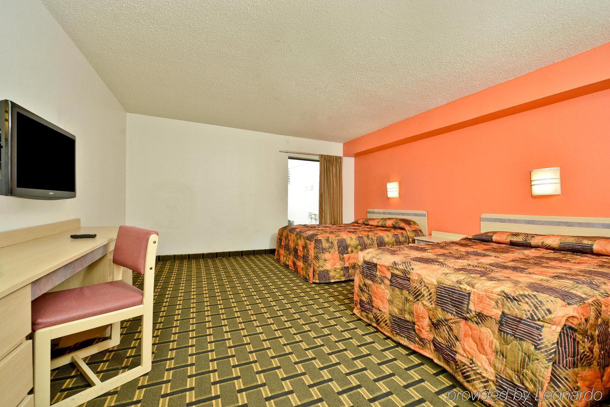 Wingate By Wyndham Louisville Airport Expo Center Екстер'єр фото