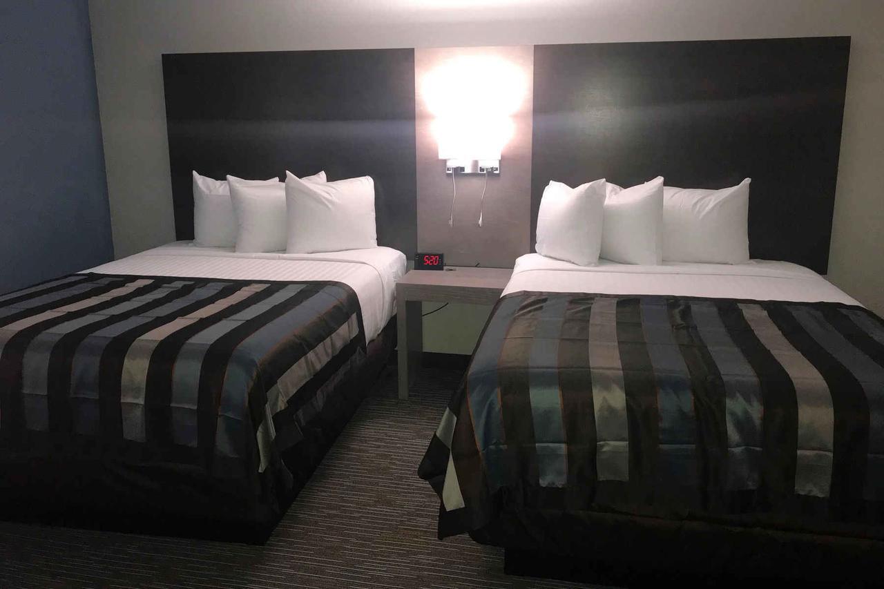 Wingate By Wyndham Louisville Airport Expo Center Екстер'єр фото