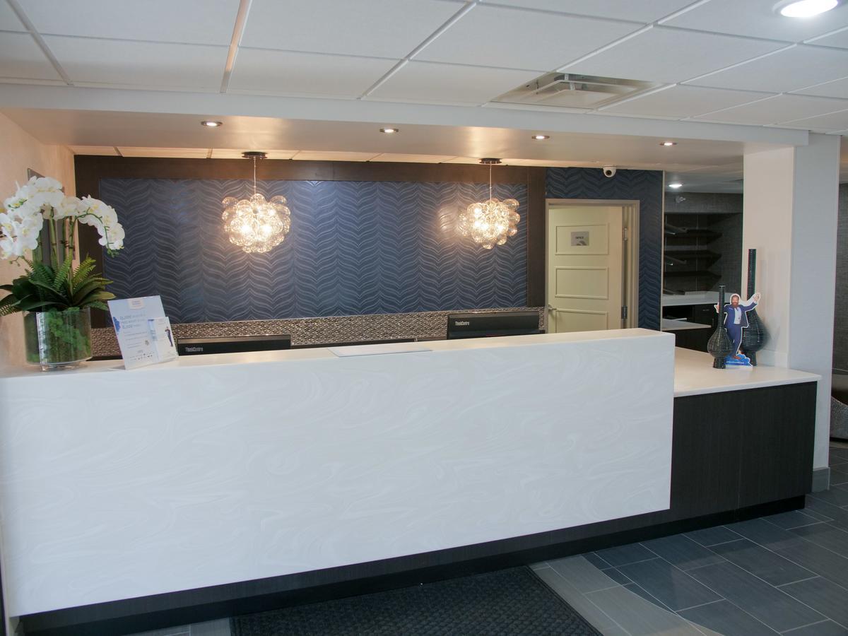 Wingate By Wyndham Louisville Airport Expo Center Екстер'єр фото