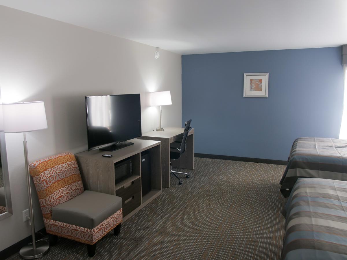 Wingate By Wyndham Louisville Airport Expo Center Екстер'єр фото